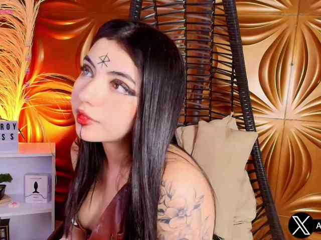 Aliceowenn Live Webcam on BongaCams