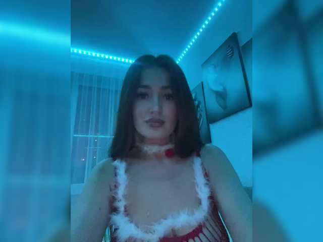 KARAMELKA25 Live Cam on BongaCams and RICams