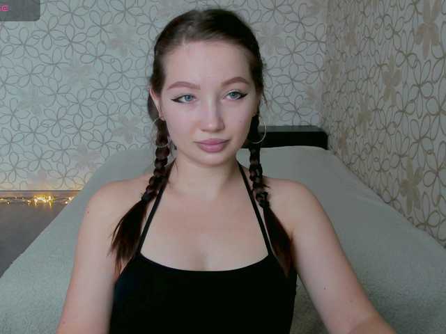 LissaCristal's BongaCams show and profile