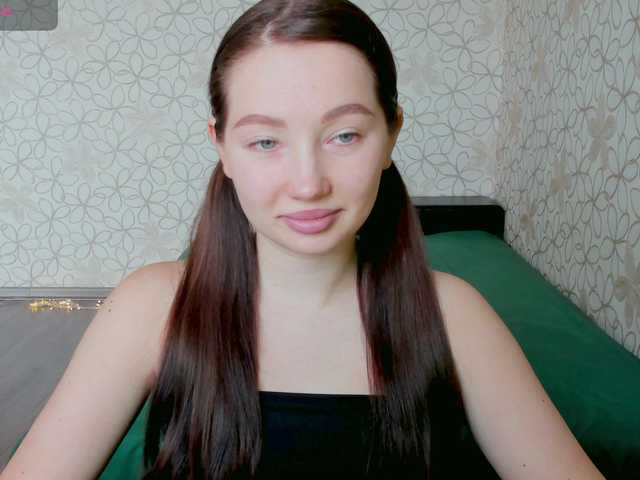 LissaCristal's BongaCams show and profile
