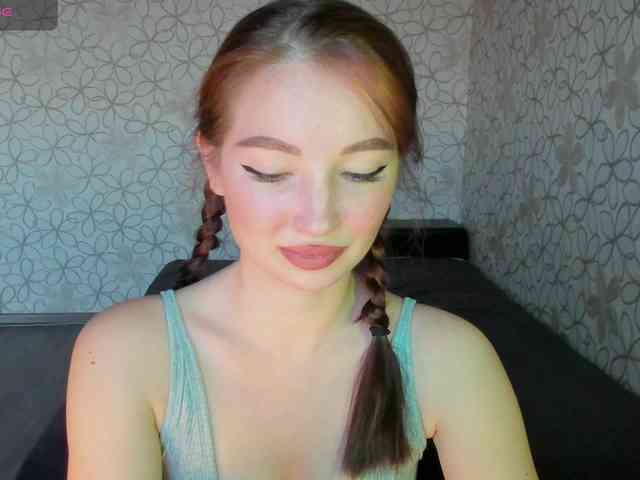 LissaCristal webcam