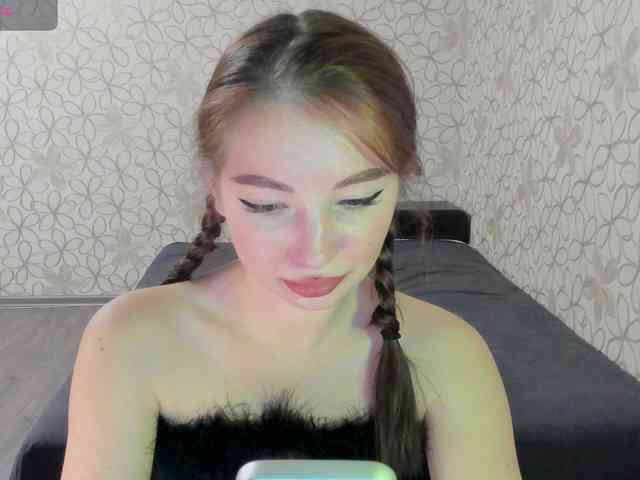 LissaCristal webcam