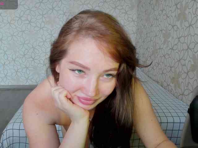 LissaCristal webcam