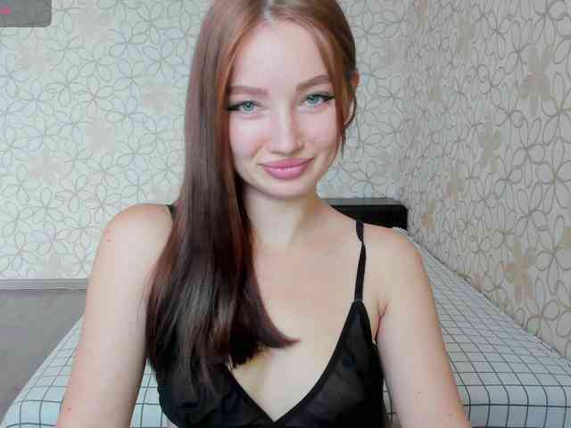 LissaCristal webcam