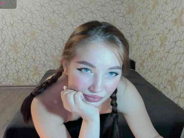 LissaCristal webcam