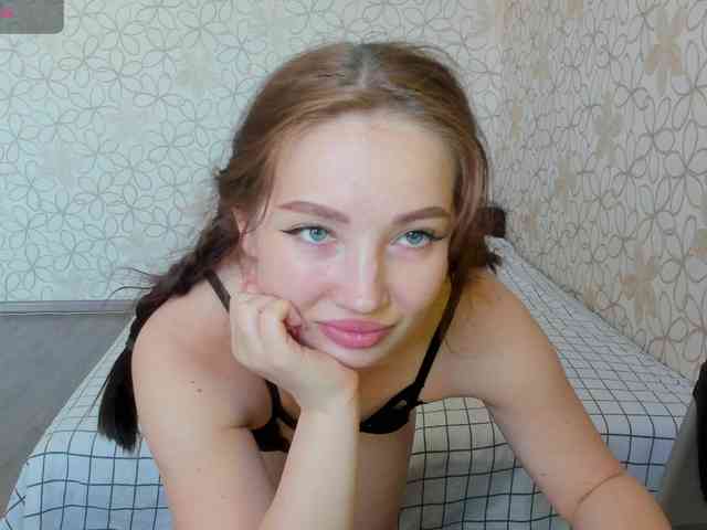 LissaCristal webcam