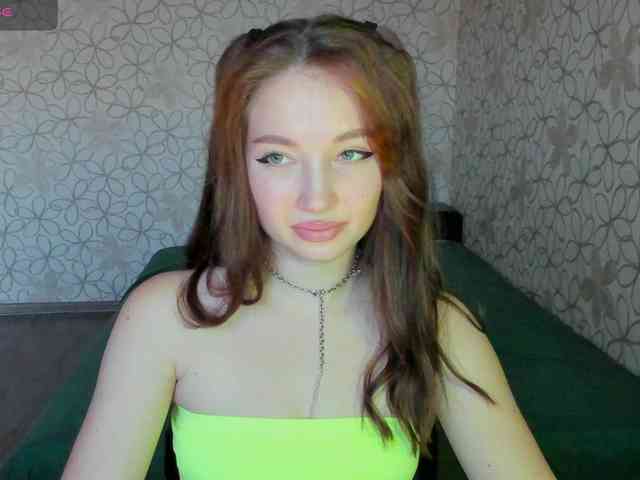 LissaCristal webcam