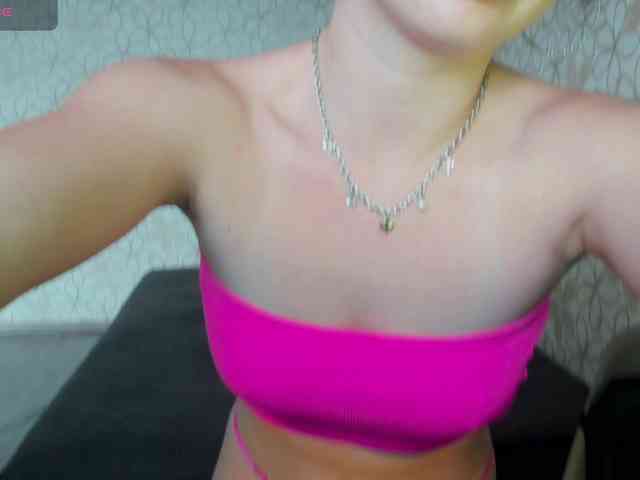 LissaCristal webcam