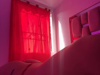 ArielMoore Porn Show