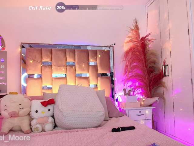 ArielMoore's BongaCams show and profile