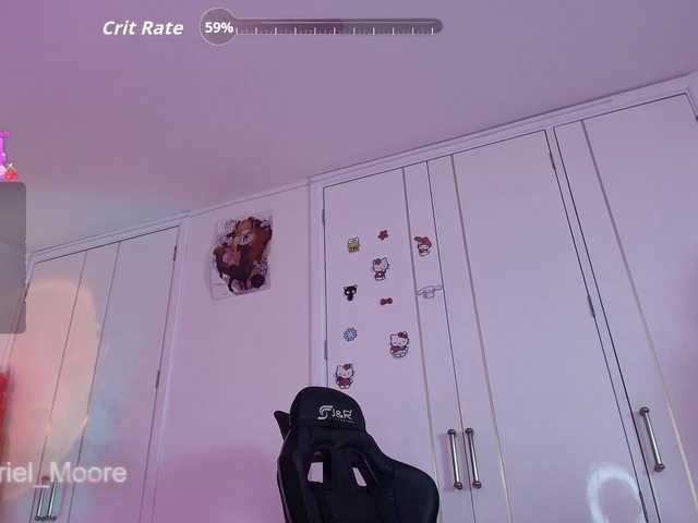 ArielMoore's BongaCams show and profile