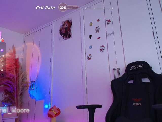 ArielMoore's BongaCams show and profile