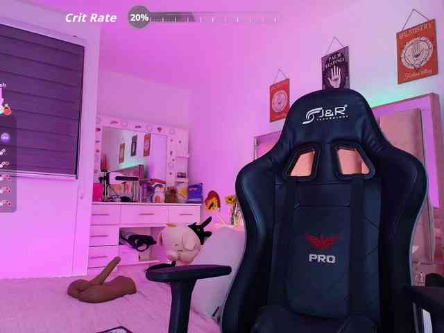 ArielMoore webcam
