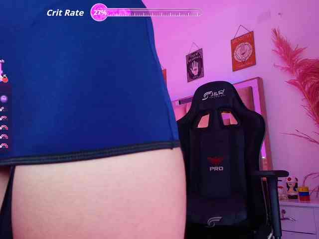 ArielMoore webcam