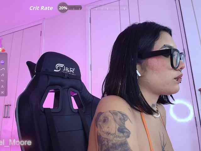 ArielMoore ArielMoore