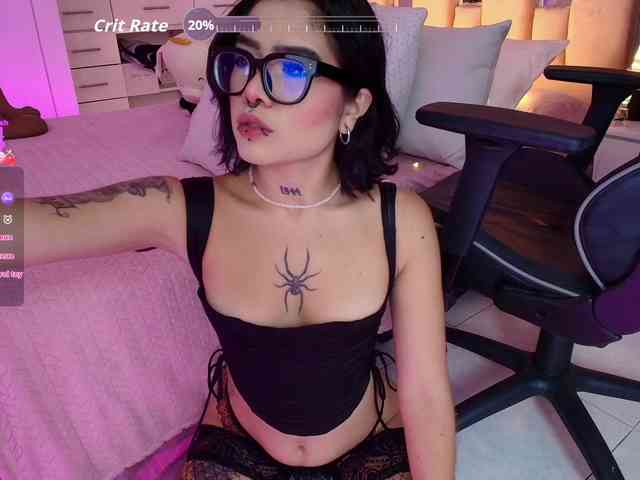 ArielMoore Live Webcam on BongaCams