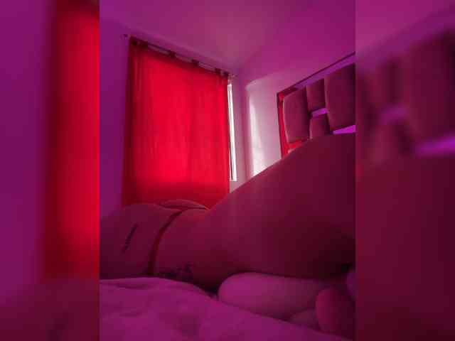 ArielMoore ArielMoore