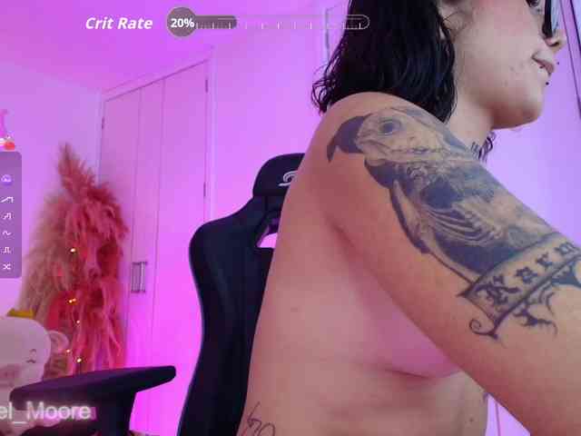 ArielMoore ArielMoore