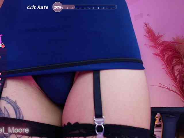 ArielMoore webcam