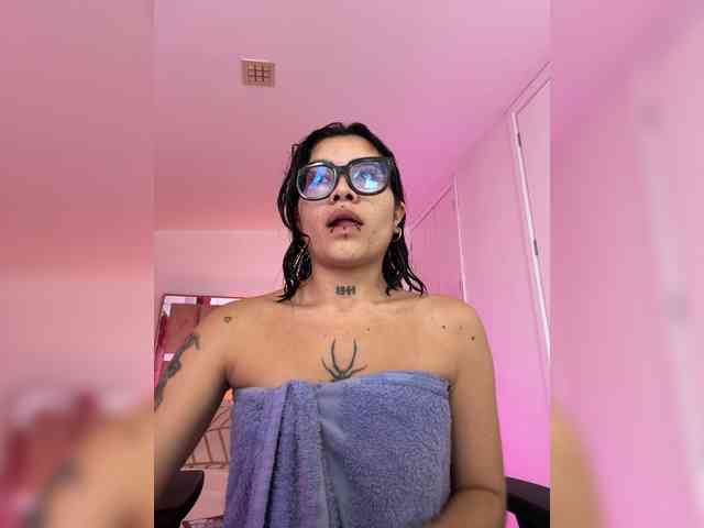 ArielMoore ArielMoore