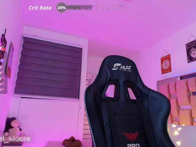 ArielMoore webcam