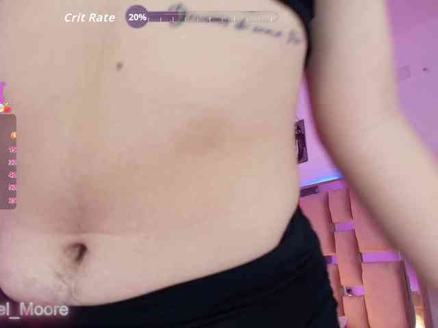 ArielMoore webcam