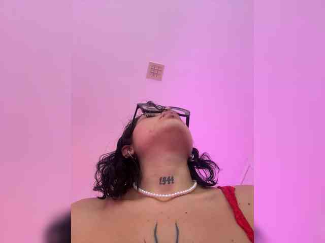 ArielMoore ArielMoore