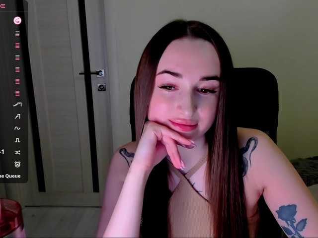 Kimmber's BongaCams show and profile