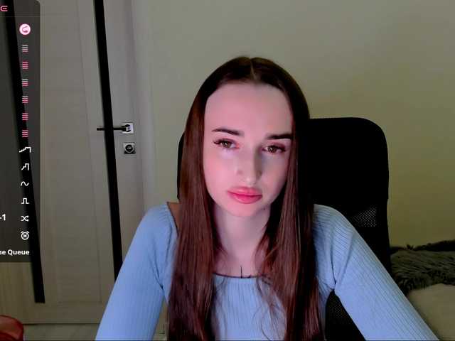 Kimmber's BongaCams show and profile