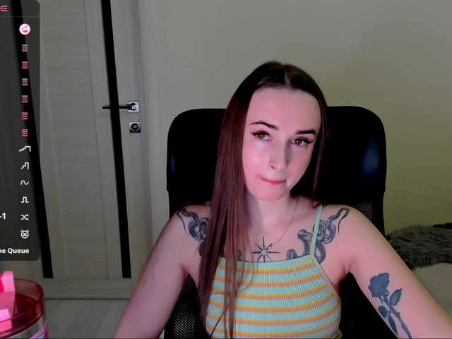 Kimmber's BongaCams show and profile
