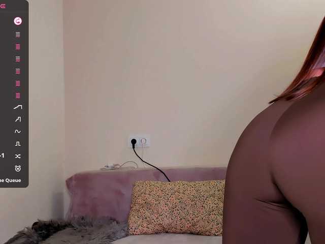 Kimmber's BongaCams show and profile