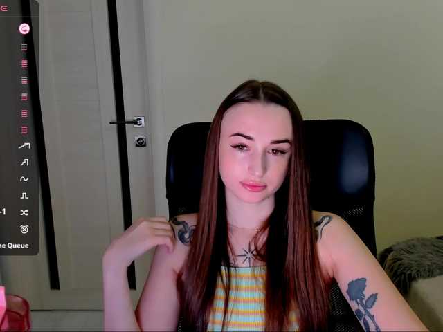 Kimmber's BongaCams show and profile