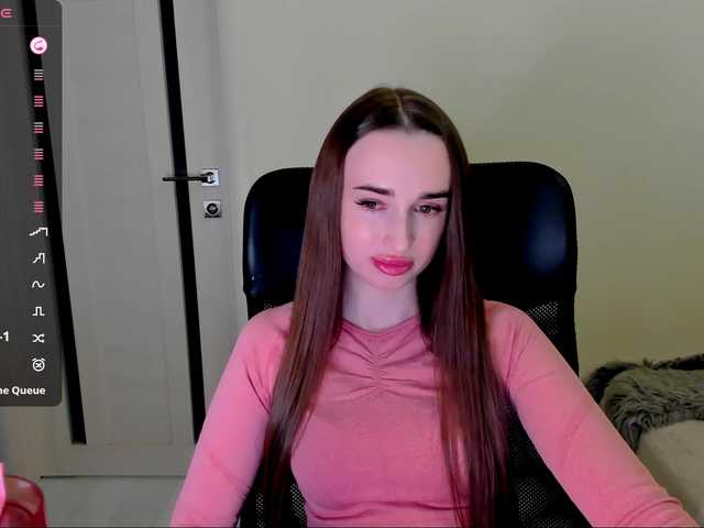 Kimmber's BongaCams show and profile