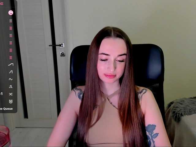 Kimmber's BongaCams show and profile