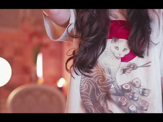 Astriad's BongaCams show and profile