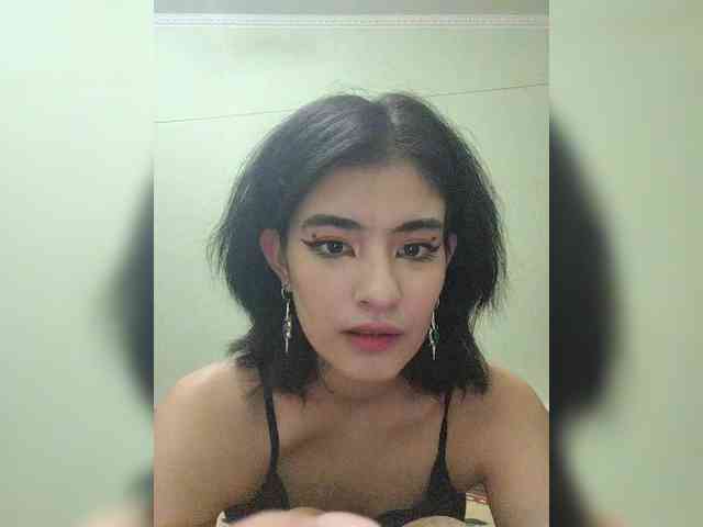 liya_monster webcam