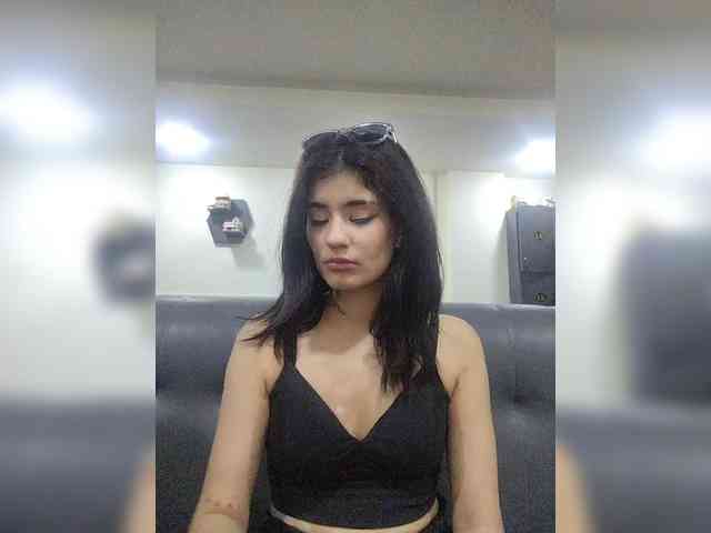 liya_monster webcam