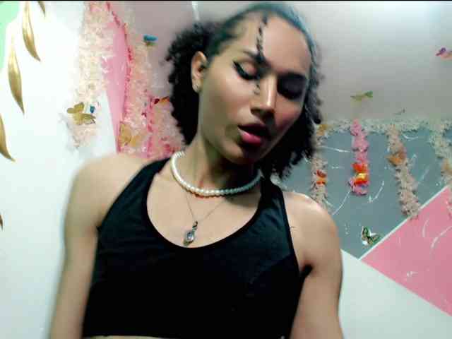 yennycuteh Live Webcam on BongaCams