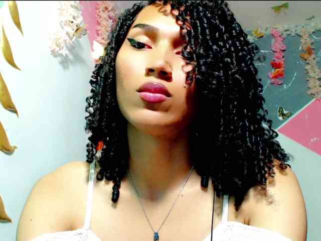 yennycuteh Live Webcam on BongaCams