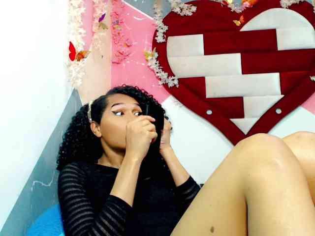 yennycuteh Live Webcam on BongaCams