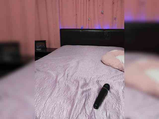 Alisa_pretty webcam