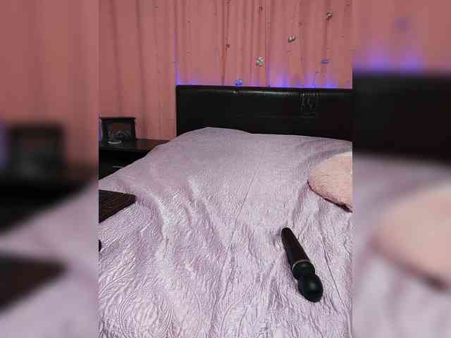 Alisa_pretty webcam