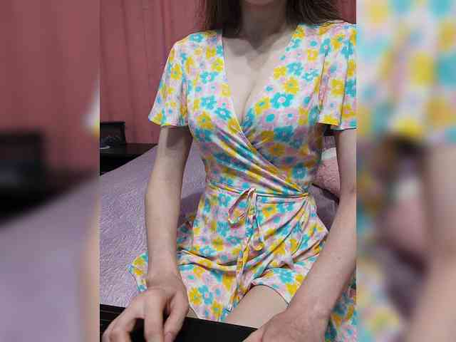 Alisa_pretty webcam