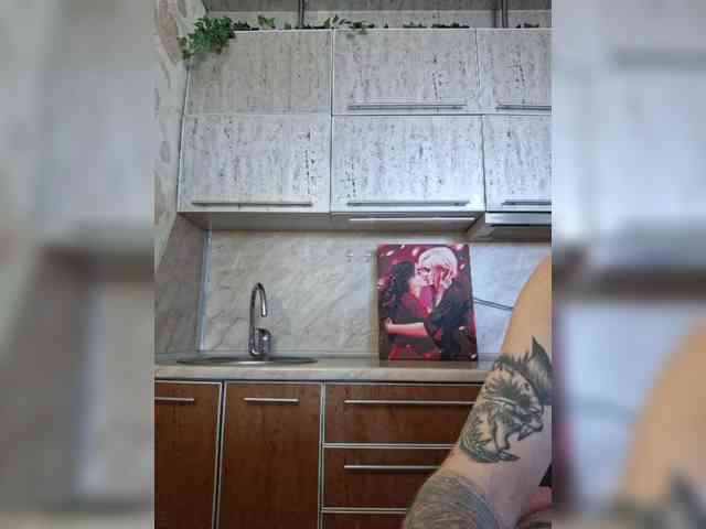 Hot_Couple_Cam webcam