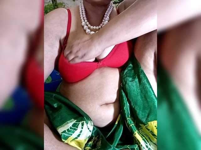 sexycharu's BongaCams show and profile