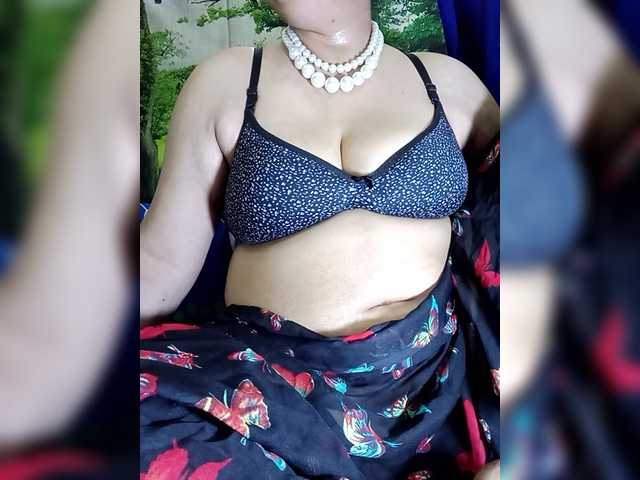 sexycharu's BongaCams show and profile