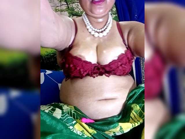 sexycharu's BongaCams show and profile