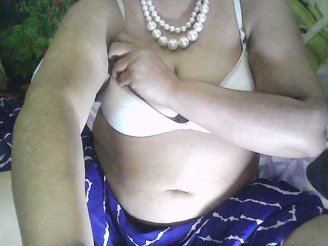 sexycharu's BongaCams show and profile