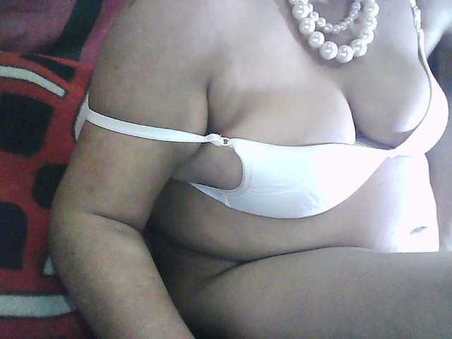 sexycharu's BongaCams show and profile