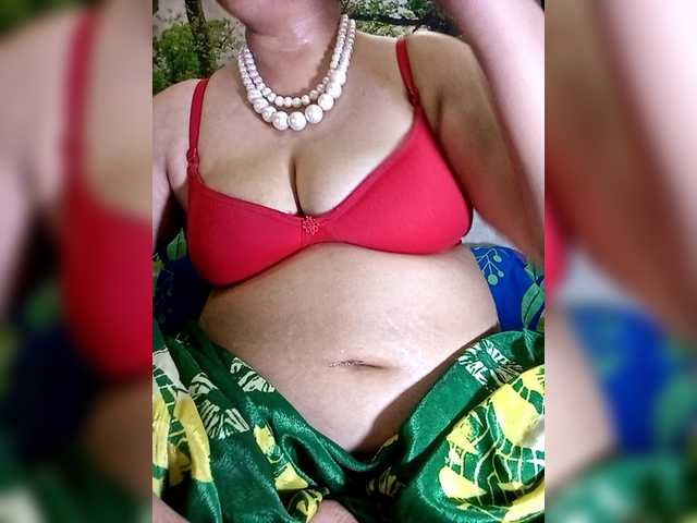 sexycharu's BongaCams show and profile